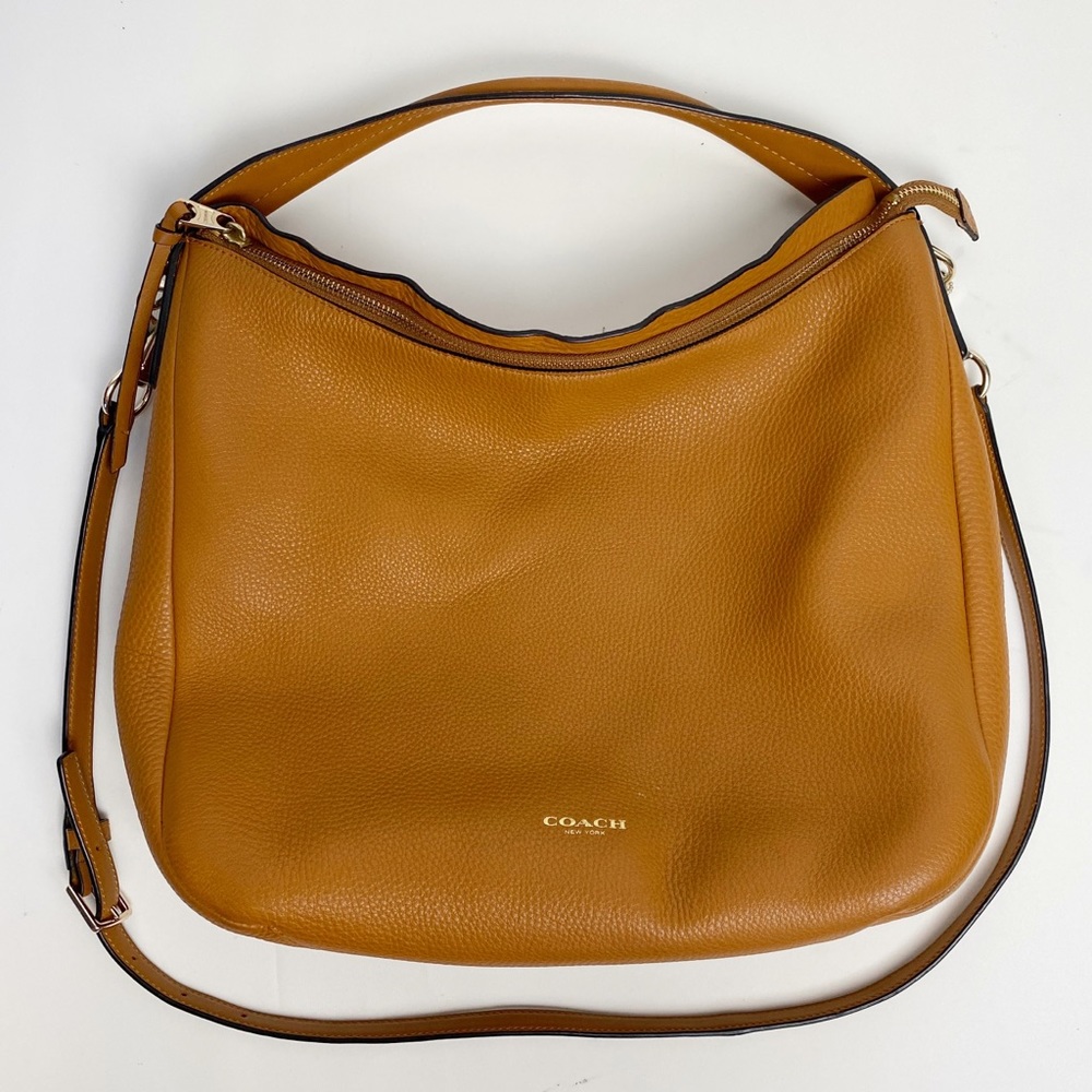 Coach Bleecker Sullivan Hobo Bag Pebbled Leather